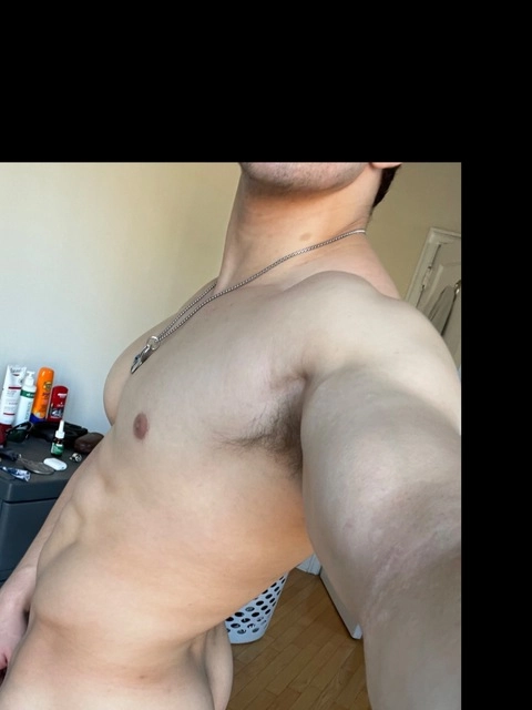 Major Pectoralis OnlyFans Picture