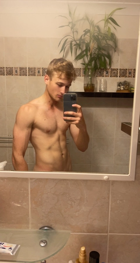 tj OnlyFans Picture