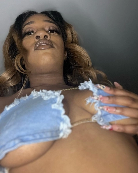 ? ? Tasty Toya? ? OnlyFans Picture