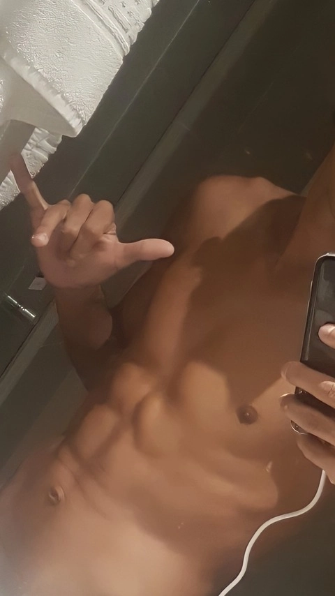 Xxlgui OnlyFans Picture