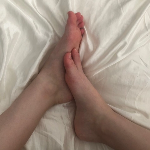 gigi’s feet 4 you
