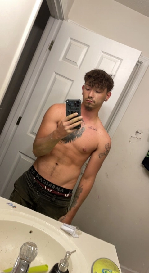 Dustin Sexton OnlyFans Picture