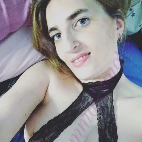 GEMMA GOMORY (+18) OnlyFans Picture
