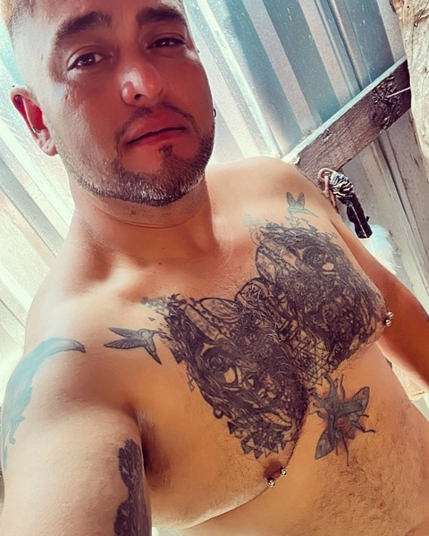 ErickLatOso OnlyFans Picture