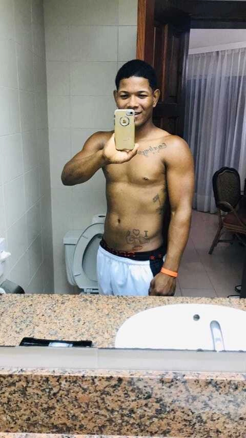 Carlos OnlyFans Picture