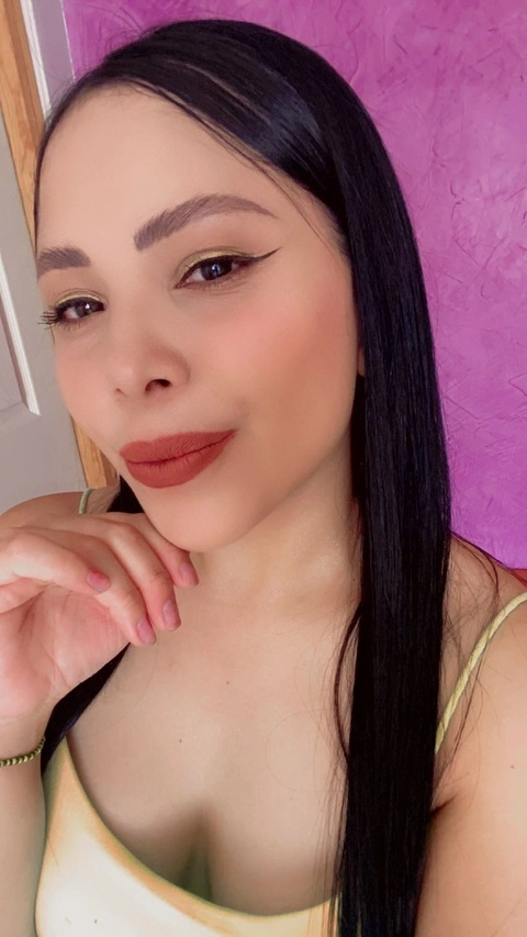 Lesly J OnlyFans Picture