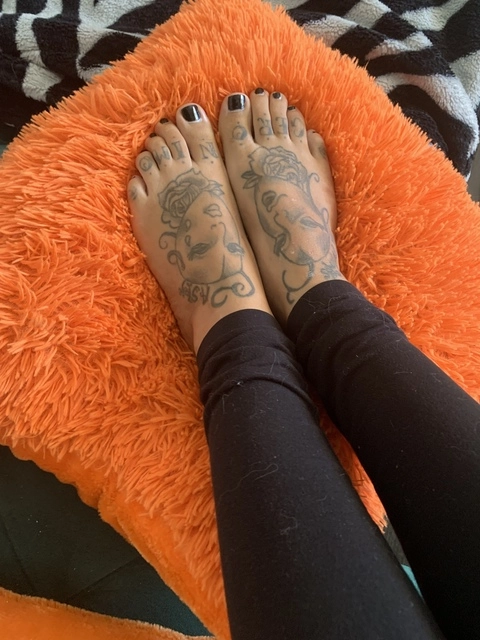 Cherry 💣 tootsies OnlyFans Picture