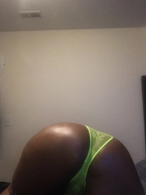 Shysavage OnlyFans Picture