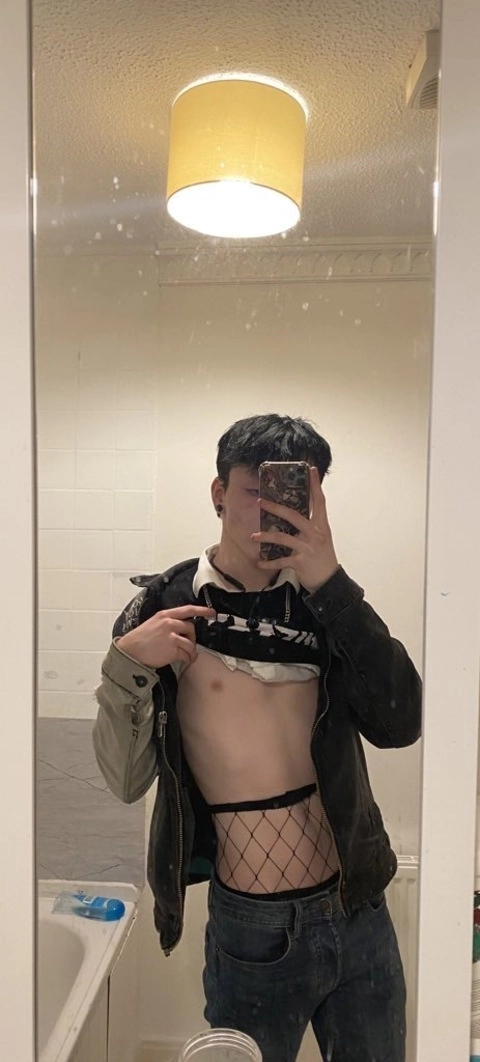 alec OnlyFans Picture