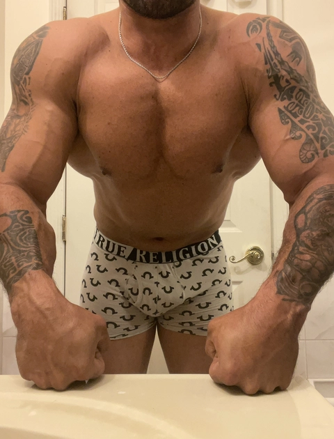 Lion OnlyFans Picture