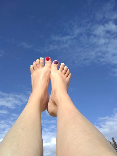 Faloola Feet