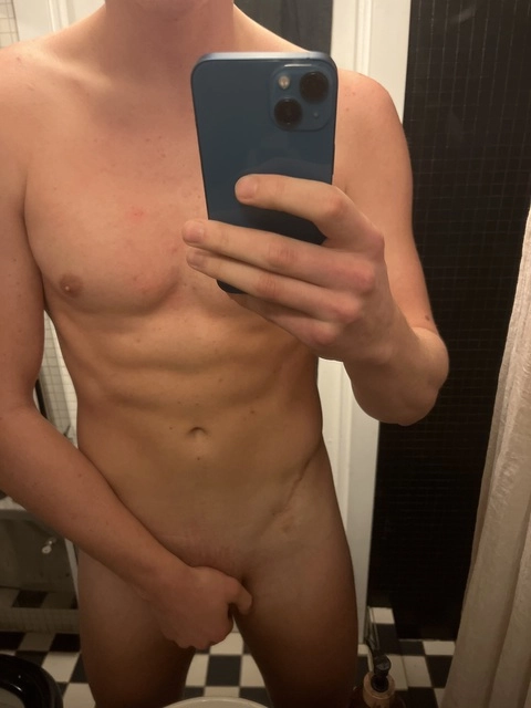 Freddie OnlyFans Picture