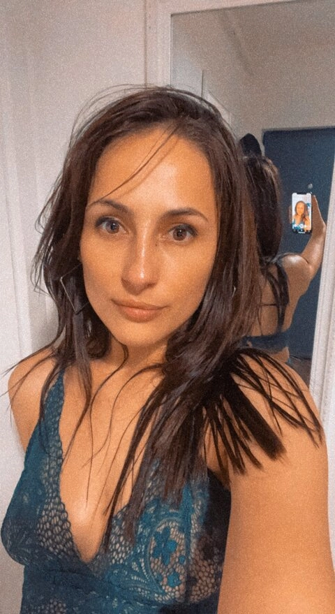 cristina OnlyFans Picture