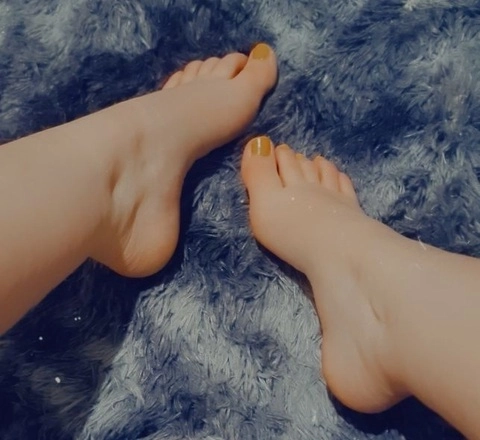 Footsies Tootsies OnlyFans Picture