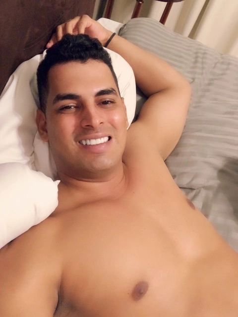 oscar enrique Castañeda rosales OnlyFans Picture