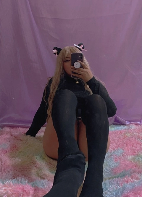 KitsuneChan OnlyFans Picture