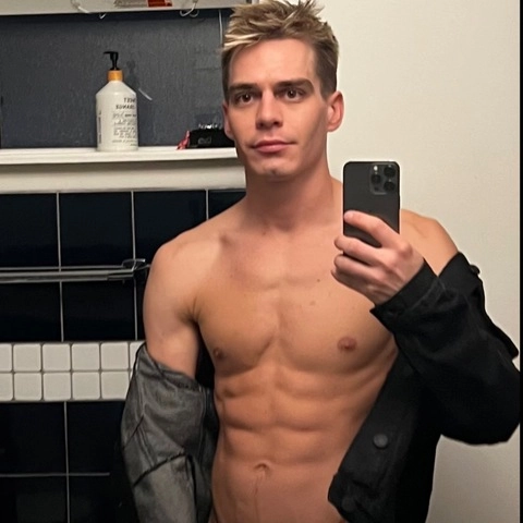 Kyle Ross OnlyFans Picture