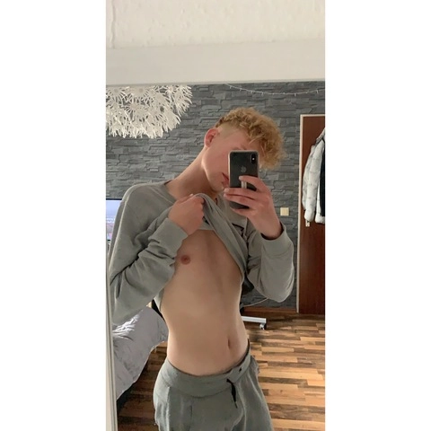 Twinky_boy OnlyFans Picture