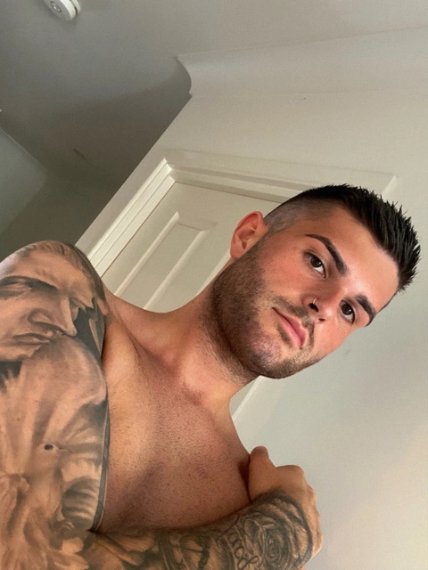 Lachie OnlyFans Picture