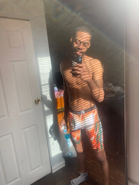 SkinnyCaptinHook OnlyFans Picture