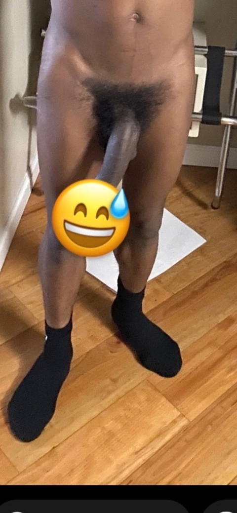 Mr KneeCap OnlyFans Picture
