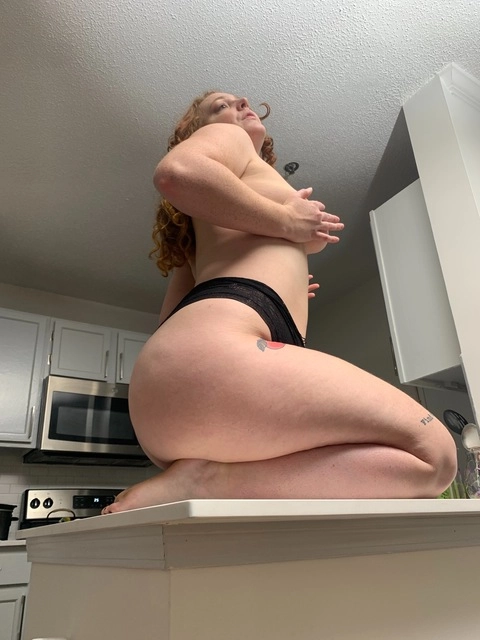 Peaches Galore OnlyFans Picture