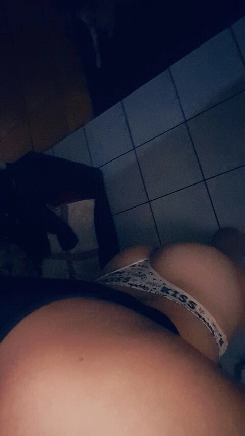 Mari Gonza OnlyFans Picture