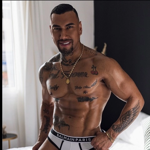 Soymiguelrobertson OnlyFans Picture