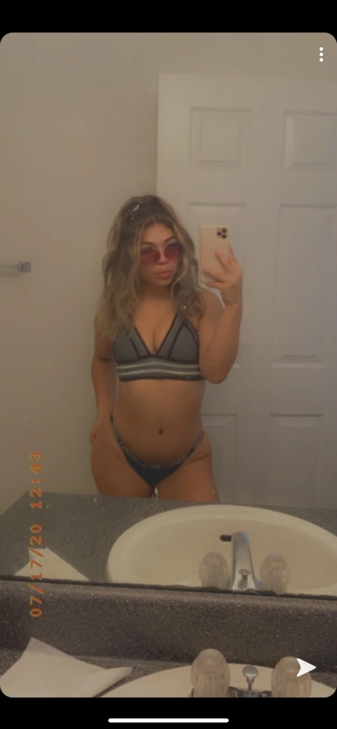 Sophia OnlyFans Picture