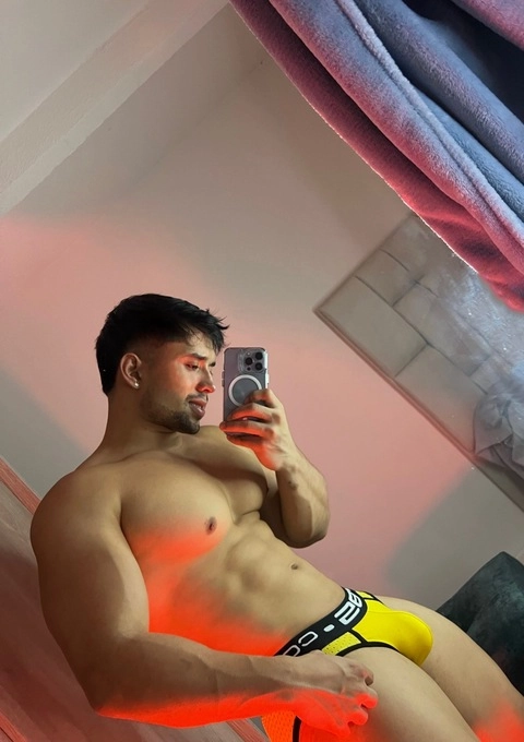 Sebastian Vasquez OnlyFans Picture