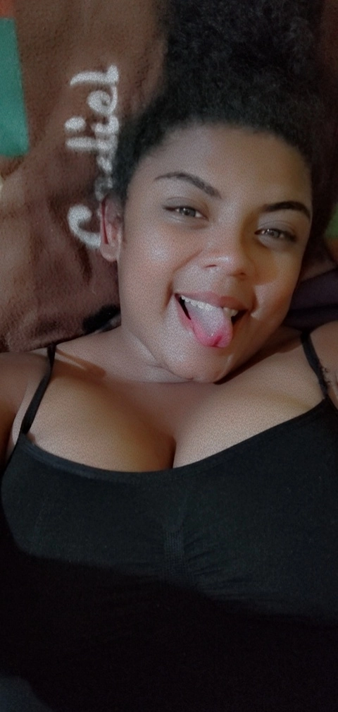 Mulatica 19 OnlyFans Picture
