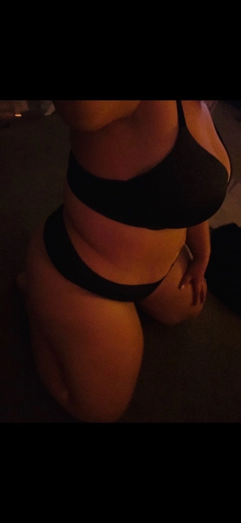 Leslie Whiten OnlyFans Picture