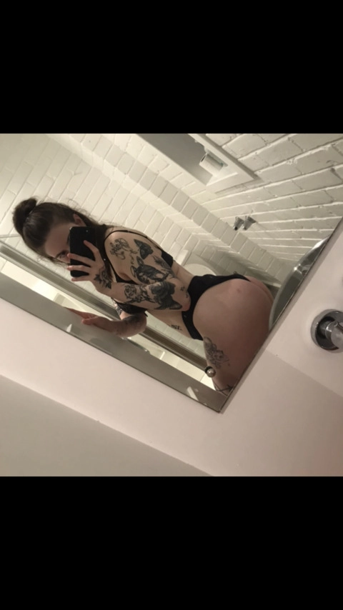 baby b OnlyFans Picture