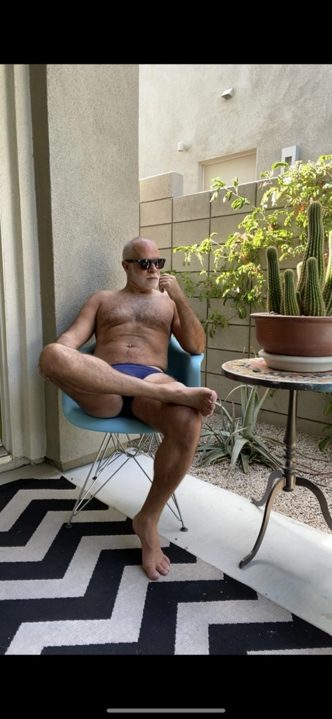 DaddyPaul.Ca OnlyFans Picture