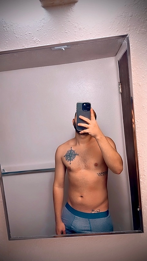 Jhon23 OnlyFans Picture