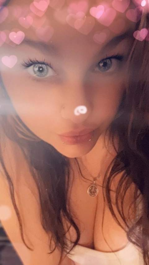 Dollface unicorn OnlyFans Picture