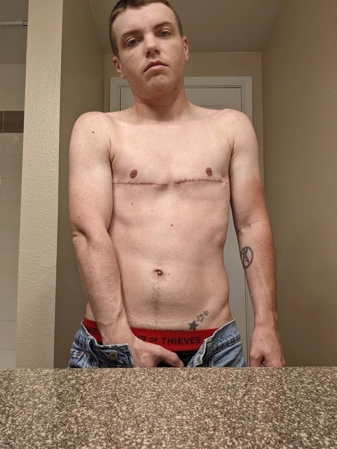 Logan Davis OnlyFans Picture