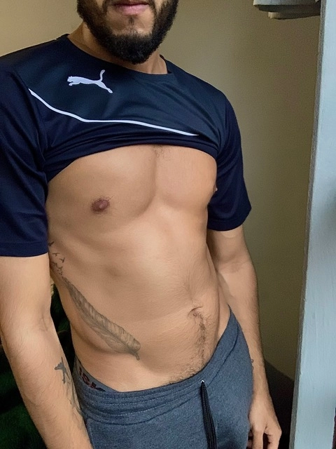 ALI DANYAL دانيال OnlyFans Picture