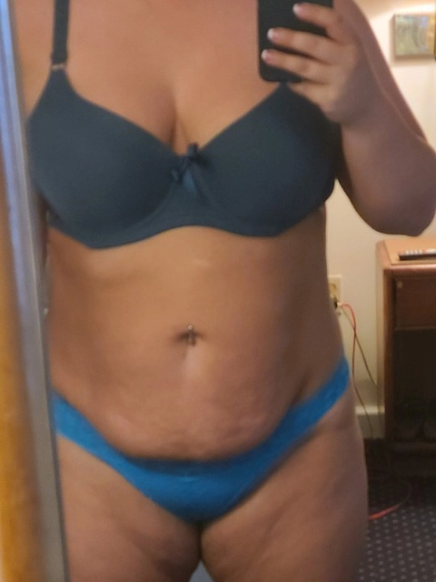 Southern Wife OnlyFans Picture