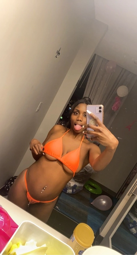 $exyblikeee OnlyFans Picture