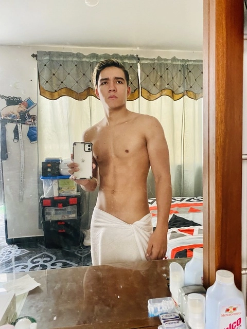 Johann Orozco OnlyFans Picture