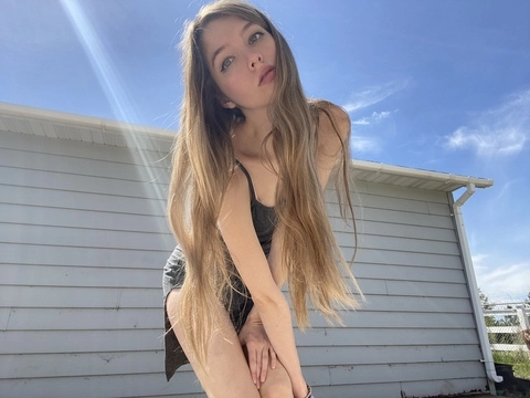 Lila OnlyFans Picture
