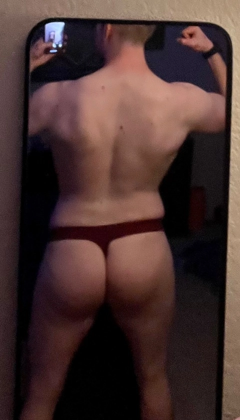 #1 himbo OnlyFans Picture