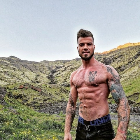 Heidar Arnason 😈 OnlyFans Picture