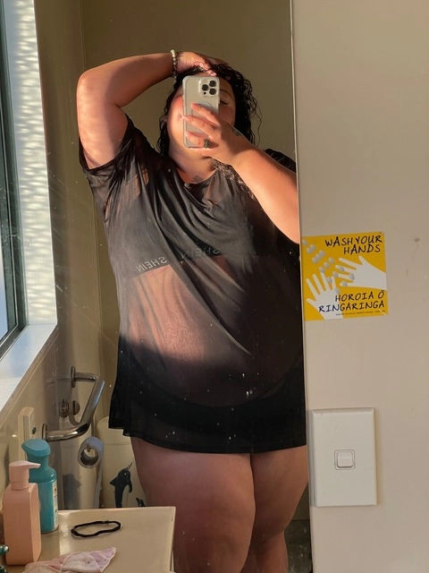 Aliana OnlyFans Picture