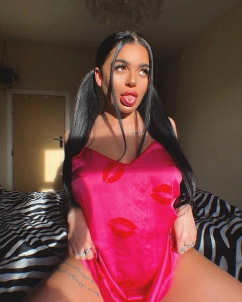 Harriet Heart ♡ OnlyFans Picture