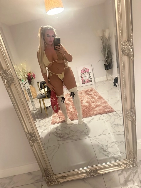 Emily Ward Messsaged  ✅ OnlyFans Picture