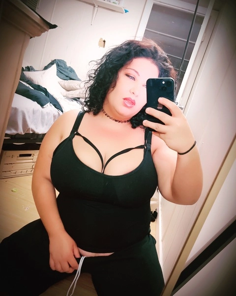 Baby Girl OnlyFans Picture