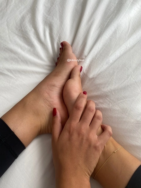 Kiki Cuty Feet