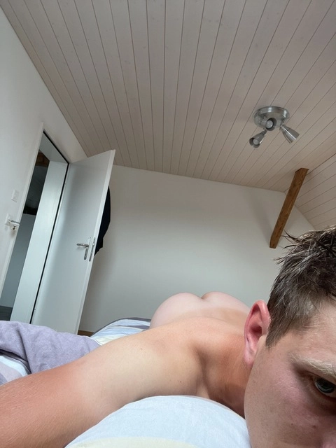 Philippe OnlyFans Picture